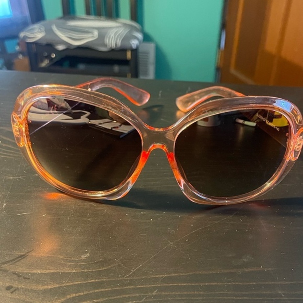 Sojos oversized sunglasses— never worn